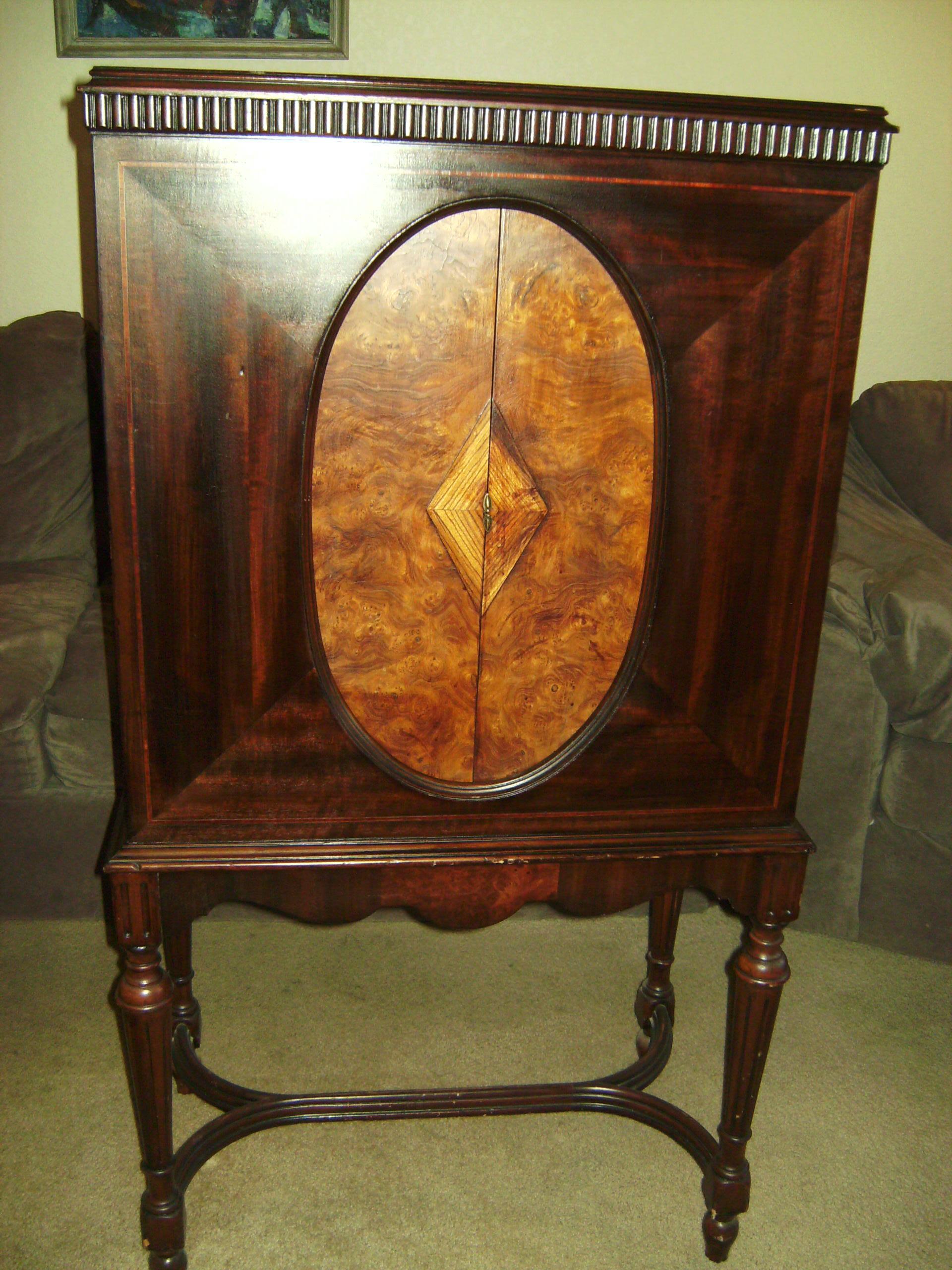 Antique Radio w/Burl Maple Sliding Doors InstAppraisal